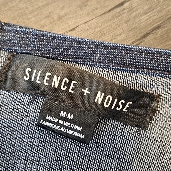Silence + Noise Lilith Denim Cutout Shift Dress - Picture 12 of 13
